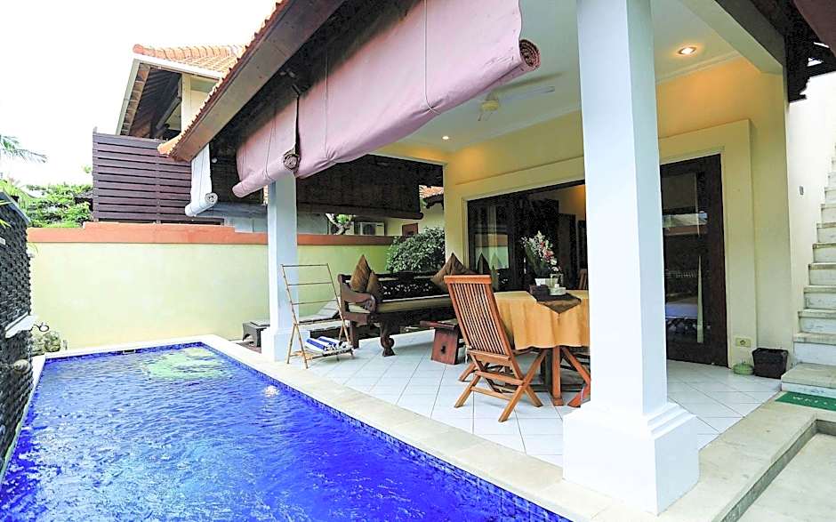 Heliconia Villa