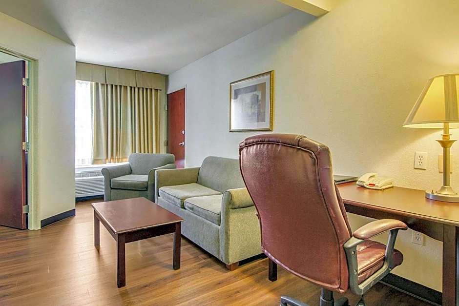 Mainstay Suites Texas Medical Center/Reliant Park