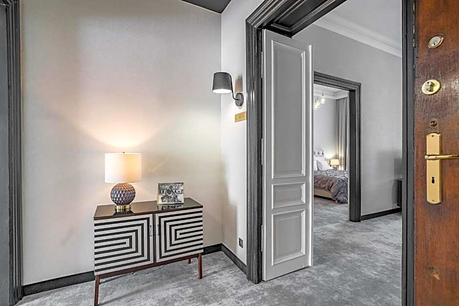 SZEWSKA 22 BOUTIQUE
