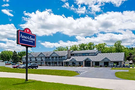 AmericInn by Wyndham Lake City