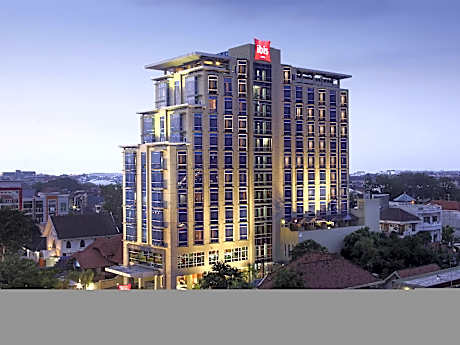 Ibis Semarang Simpang Lima