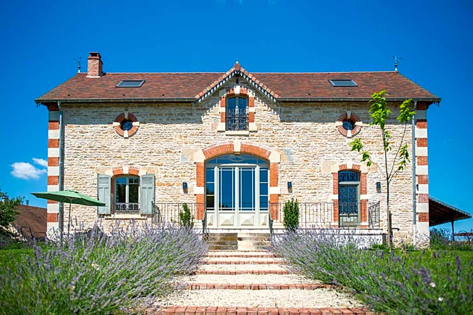 Chai du Chateau de Morteuil