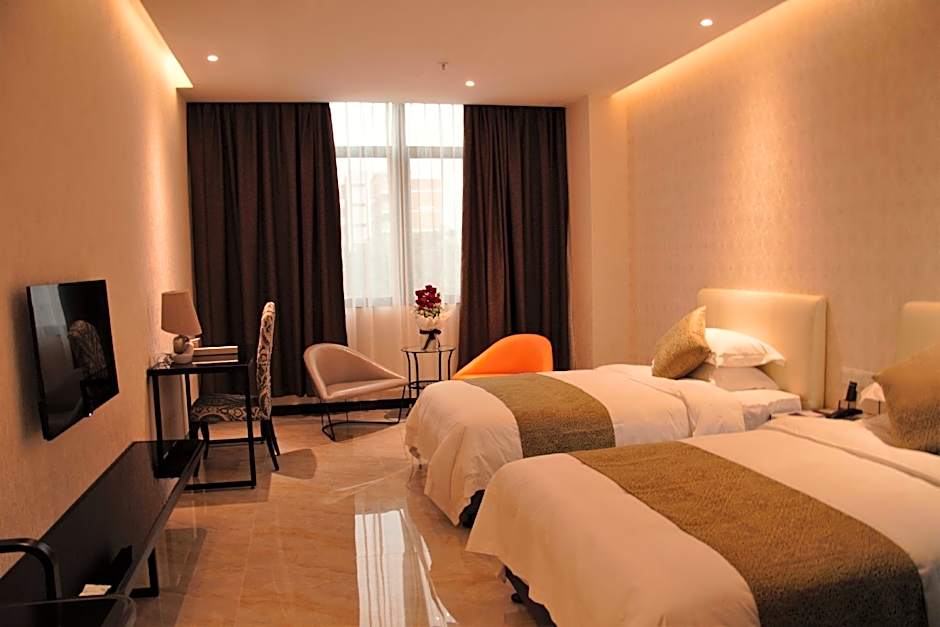J Hotel