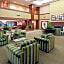 La Quinta Inn & Suites by Wyndham Bannockburn-Deerfield