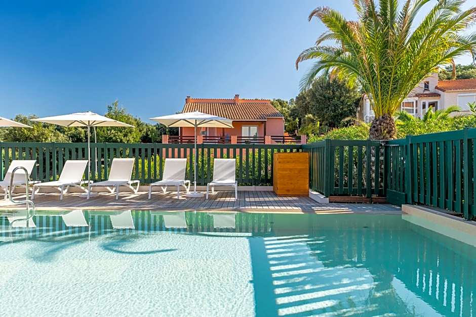 Hôtel-Résidence la Pinède