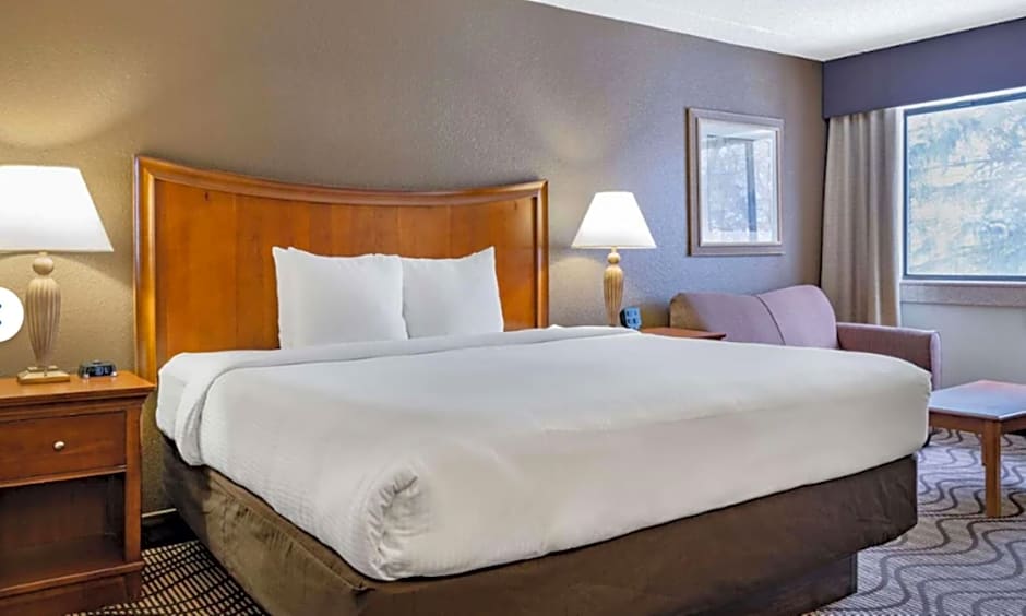 La Quinta Inn & Suites by Wyndham Minneapolis-Minnetonka