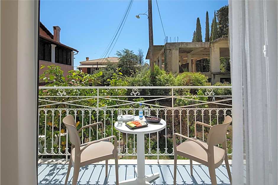 Bella Vista Beach Hotel