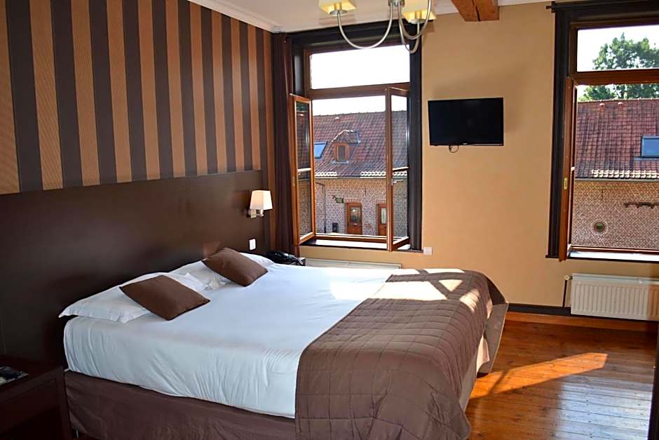 Le Domaine des Cigognes