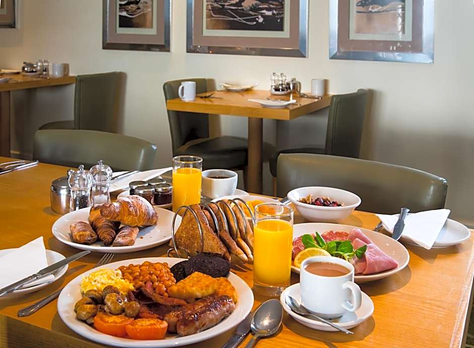 Mercure Newbury West Grange Hotel