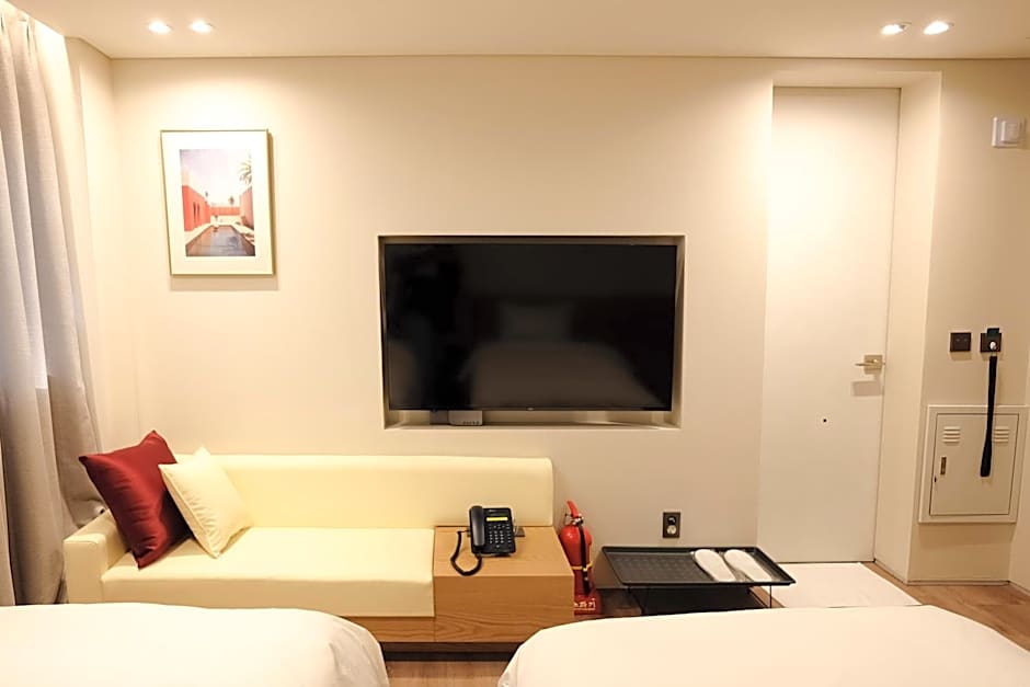 Eden Foret Hotel