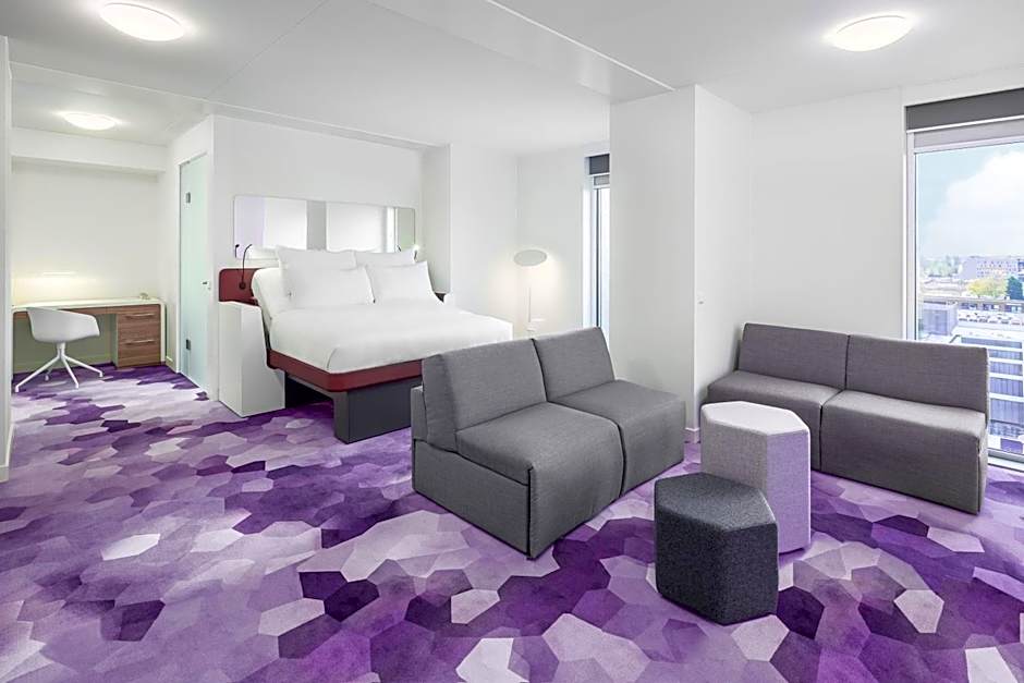 YOTEL Amsterdam
