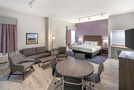 King Room with Sofa Bed - Non-Smoking Room