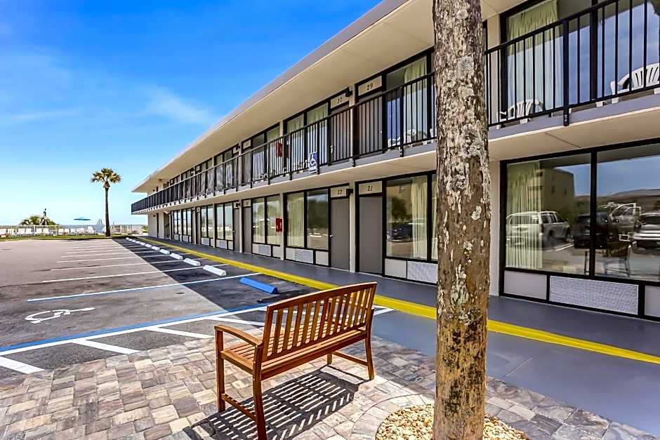 Beachside Motel - Amelia Island