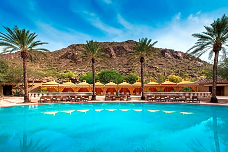 The Canyon Suites At The Phoenician, A Luxury Collection Resort