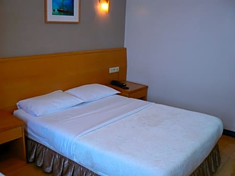 Single Room for 1 Person