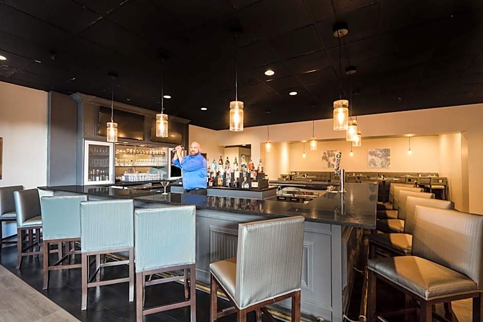 enVision Hotel & Conference Center Mansfield-Foxboro