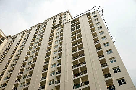 Best Deal Studio at Cinere Resort Apt By Travelio