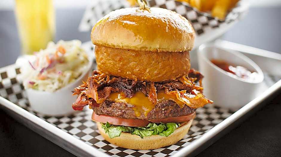 Holiday Inn Cincinnati-Riverfront By IHG