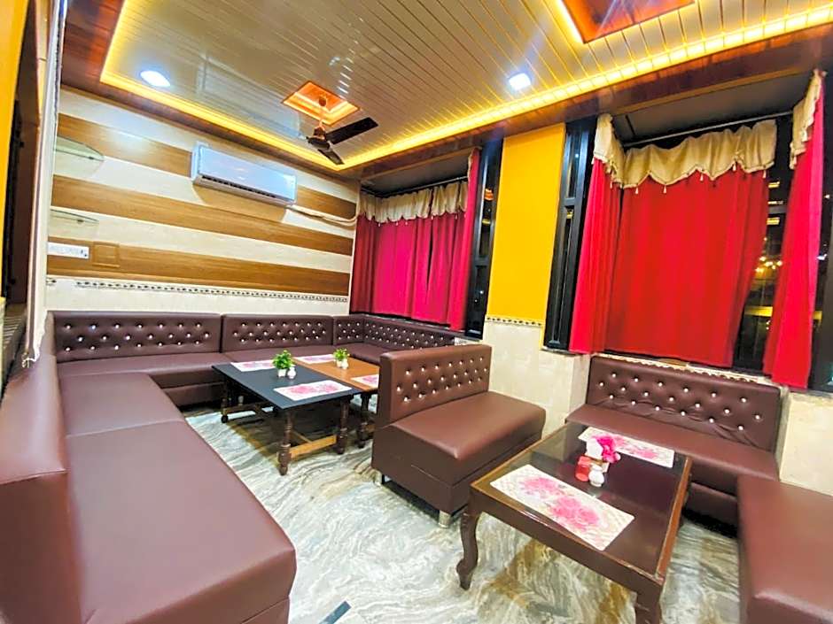 Friends Guest House and Hostel