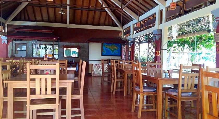 Lovina Beach Hotel