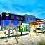 Holiday Inn Express & Suites - Blythe, an IHG Hotel