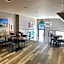 DuPont Suites - Louisville