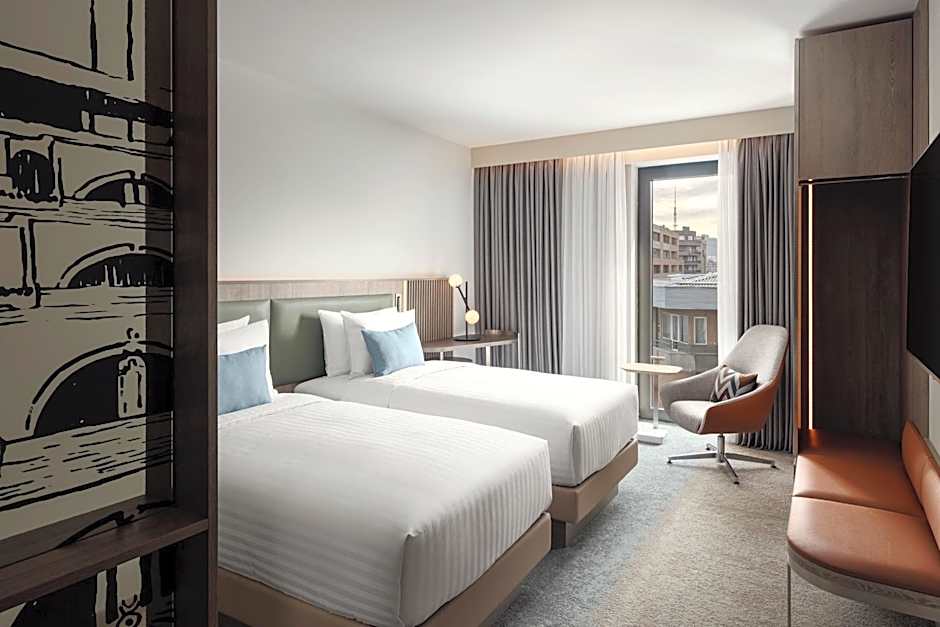 Photo 1 of 5 of Superior 2 Beds, City View