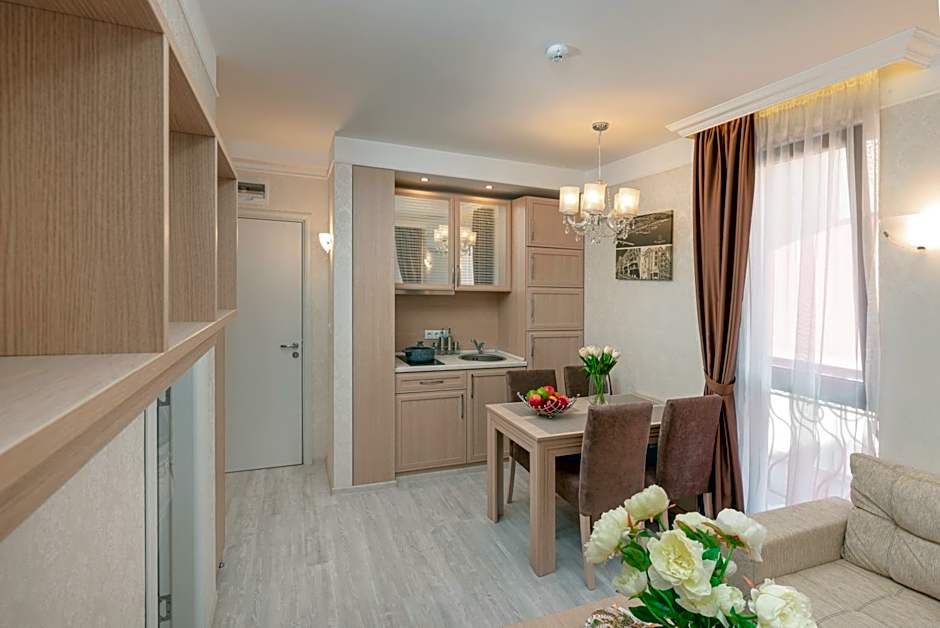 Harmony Suites Saint Vlas