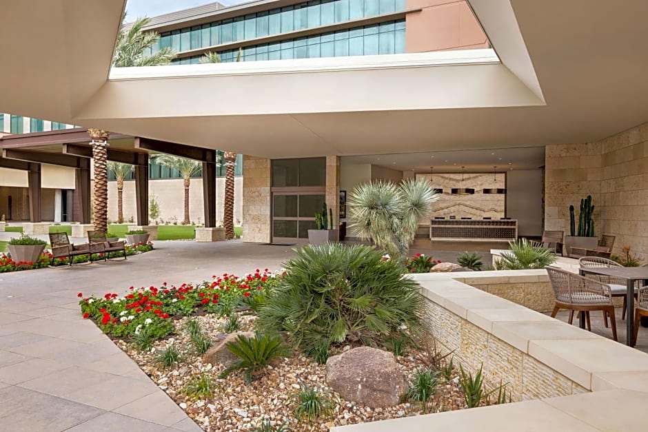 Hilton North Scottsdale at Cavasson