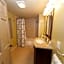 Log Cabin Lodge & Suites