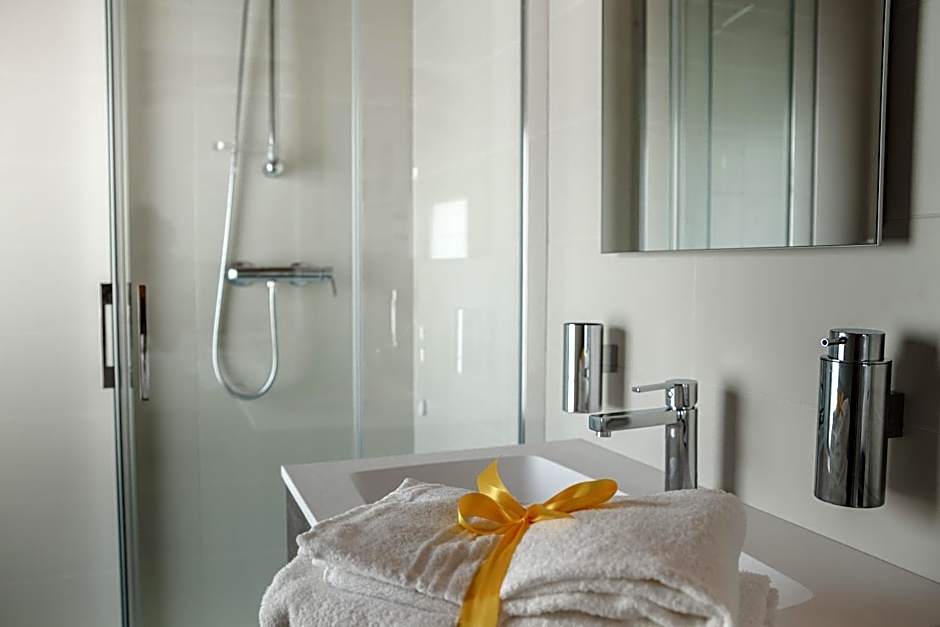 Terra Ferma Rooms&More
