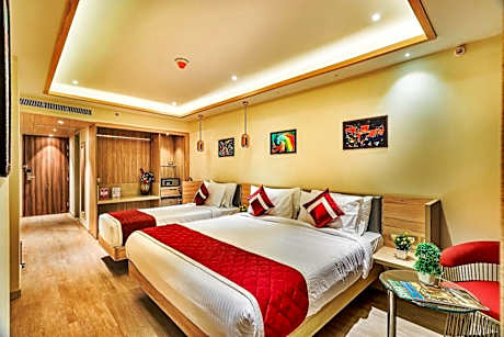 Premium Quadruple Room