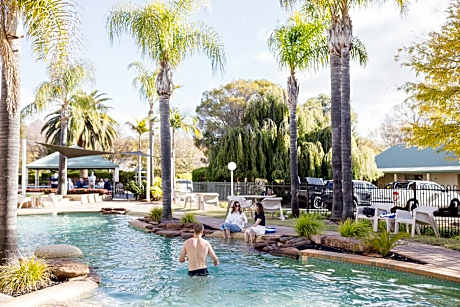Murray Downs Resort