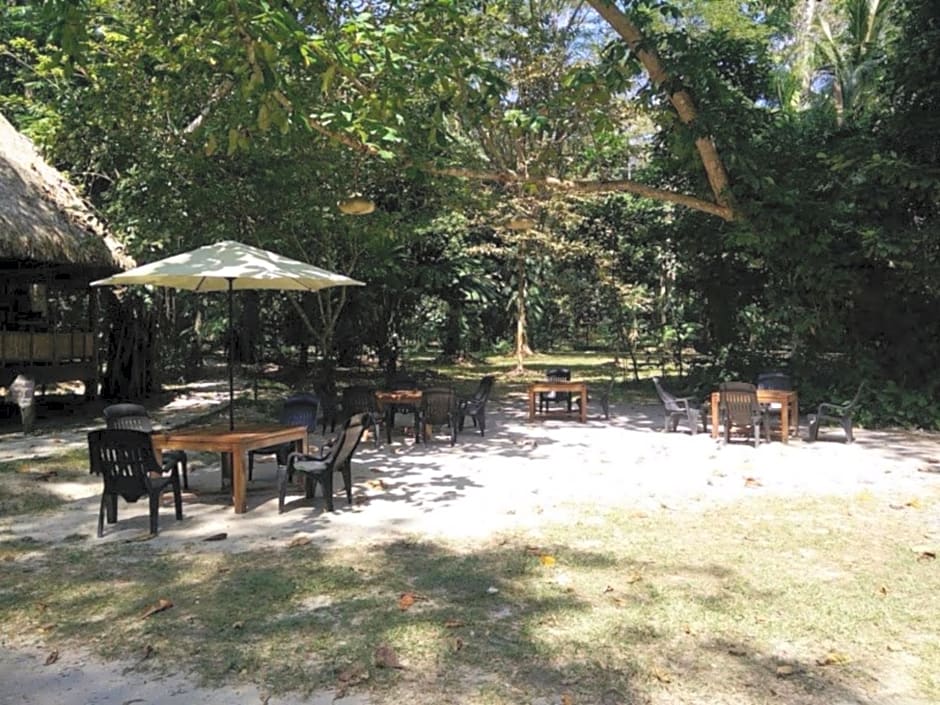 Barefoot At Havelock-Havelock Island