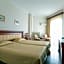 Tzaki hotel & restaurant Patras