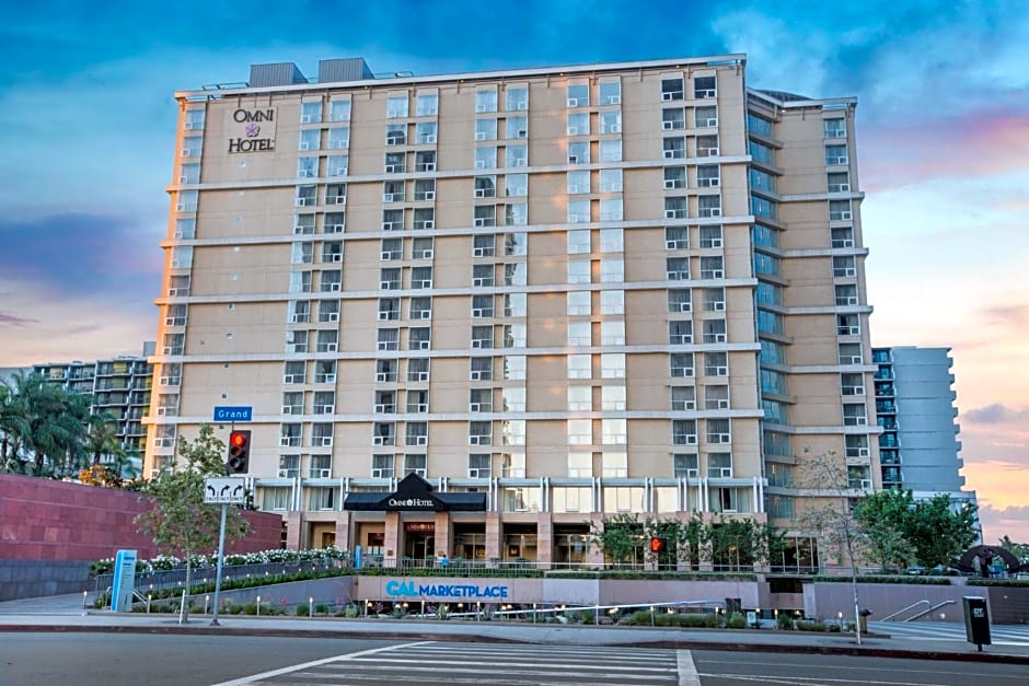 Omni Los Angeles Hotel At California Plaza