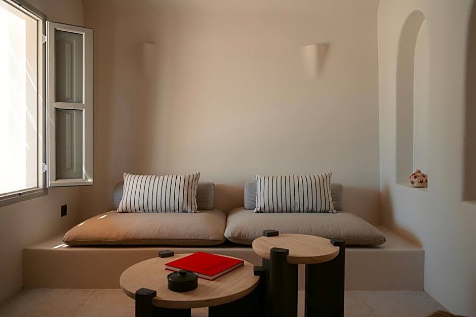 Black Rose Beach Suites