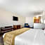 Comfort Inn & Suites Mitchell I-90