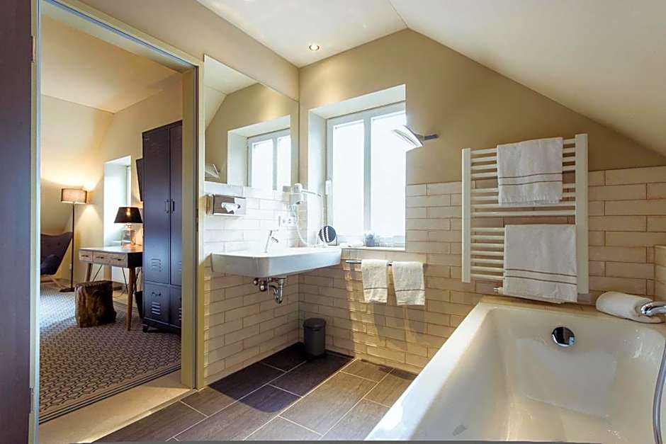 Hotel Goldene Traube - by Neugart