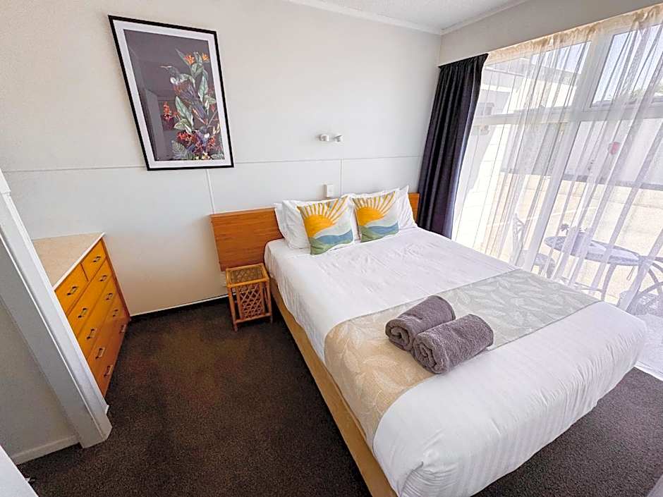 Waikanae Beach Motel