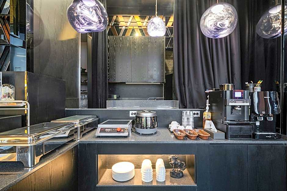 Best Louis Hamilton Hotel westbusan
