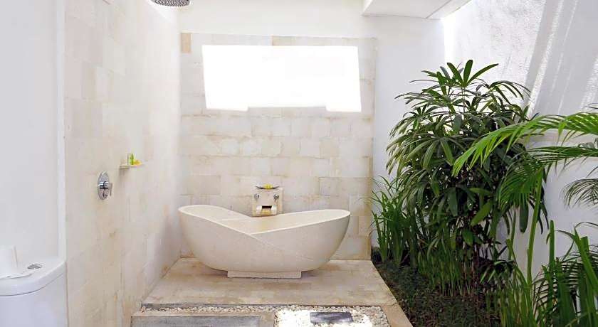 Jas Green Villas And Spa