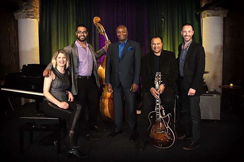 Holiday Inn Express & Suites Chicago - Matteson By IHG