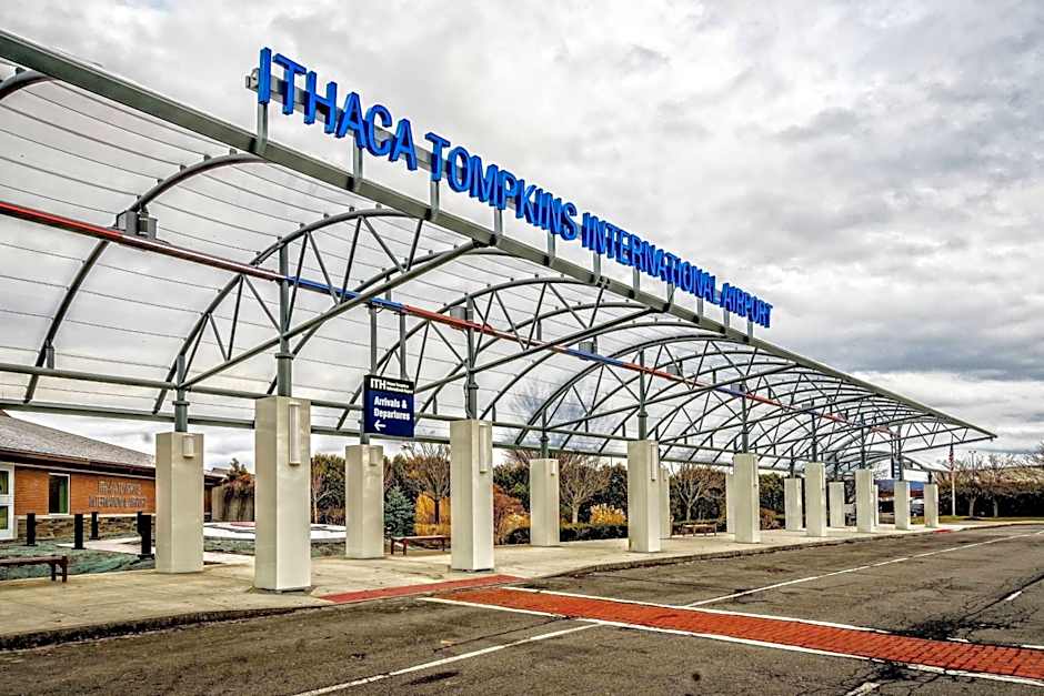 Courtyard by Marriott Ithaca Airport/University