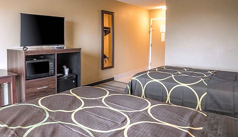 Super 8 by Wyndham Indianapolis South