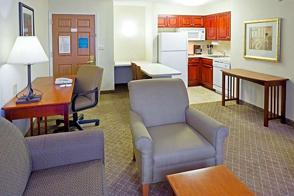 Staybridge Suites Cranbury - South Brunswick By IHG