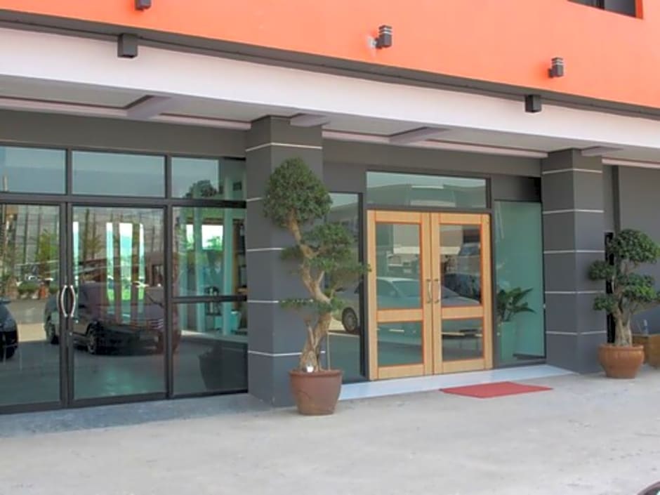 C Tower Hotel by ZUZU