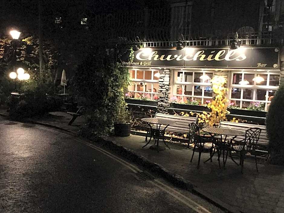 Churchills Inn & Rooms