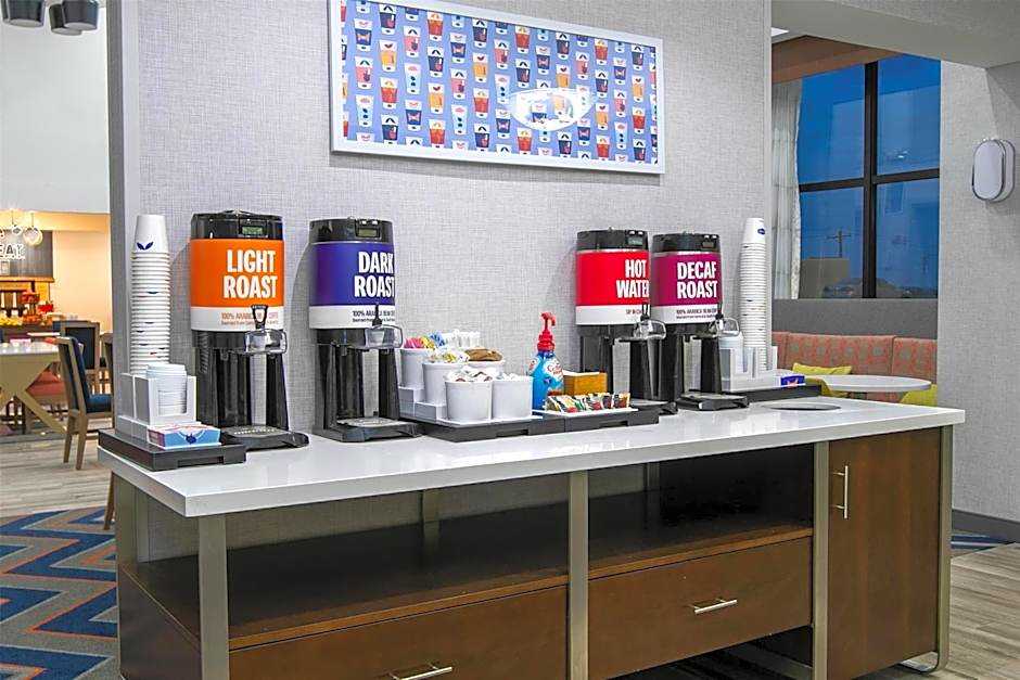 Hampton Inn By Hilton And Suites Wilder