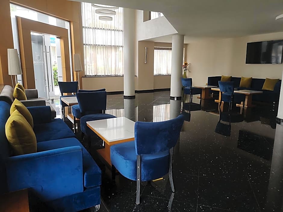 Annakhil Hotel